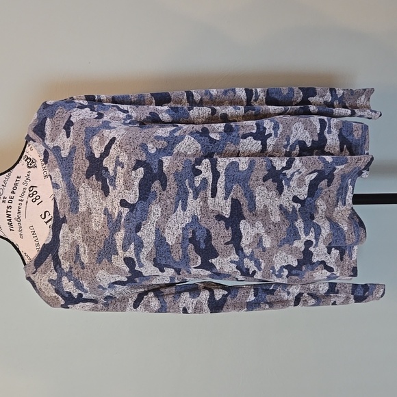 Camo Long Sleeve Tee - Picture 1 of 5